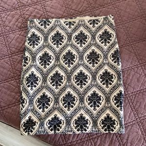 Tan & black pattern pencil skirt Forever21 size xs